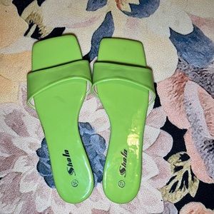Retro Square Toe Flat Slides